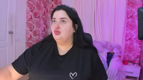 Monica online show from 09/19/25, 04:58