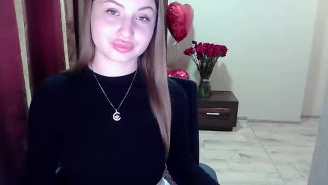 Snapshot of monica_211 chatting on 05/12/26, 08:28 monica_211 online show from 05/12/26, 08:28