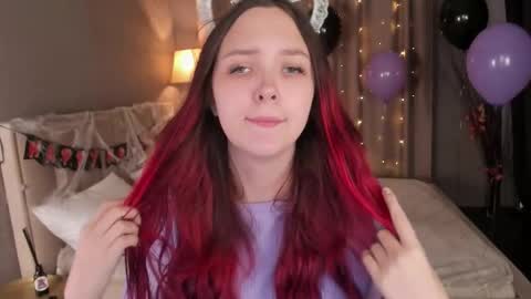 Monica online show from 10/27/25, 05:22