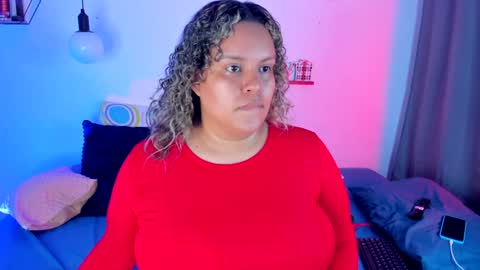 aleja      independent model       online show from 02/09/25, 01:44