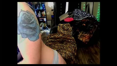 Snapshot of monica_lily chatting on 02/03/26, 03:06 Monica online show from 02/03/26, 03:06