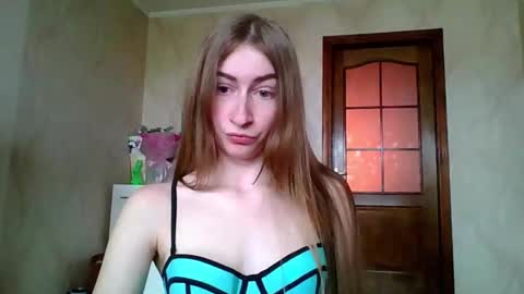 Monica online show from 05/27/26, 11:51