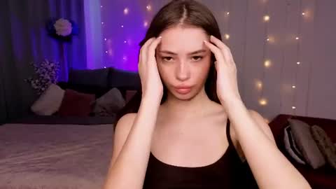 Snapshot of monica_venom chatting on 07/13/26, 01:36 Hi Im Monica online show from 07/13/26, 01:36