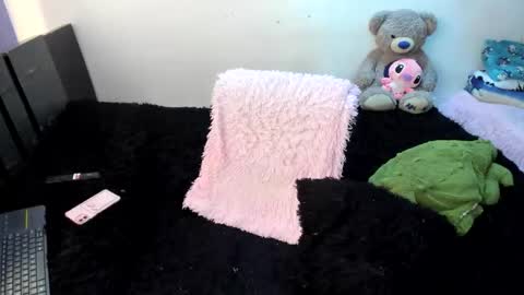 monicaharrison online show from 04/17/26, 03:59