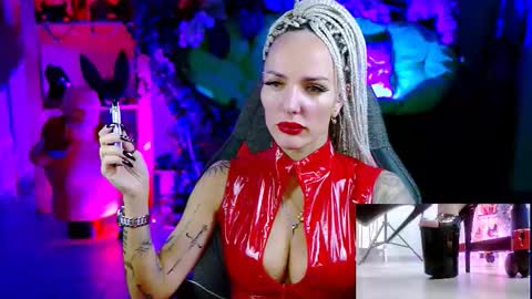 Monika online show from 11/17/25, 11:05