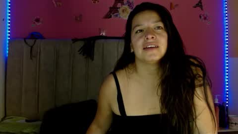 Snapshot of monickhot303av chatting on 02/02/25, 04:37 monickhot303av online show from 02/02/25, 04:37