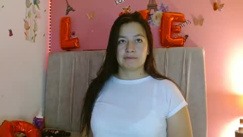 Snapshot of monickhot303av chatting on 02/28/25, 03:48 monickhot303av online show from 02/28/25, 03:48