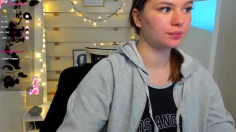 Monika online show from 03/04/26, 01:50