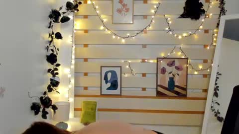 Monika online show from 03/17/26, 11:24