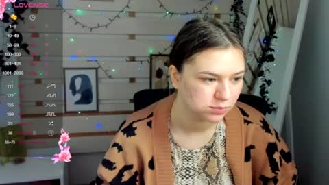 Monika online show from 04/07/26, 11:43