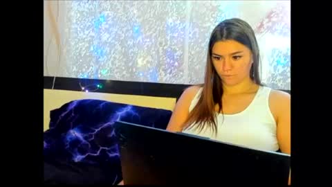 Snapshot of monika_youu chatting on 05/29/26, 12:58 Monika online show from 05/29/26, 12:58