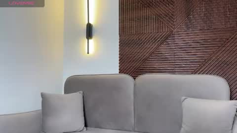 MonikaBos online show from 04/03/26, 07:56