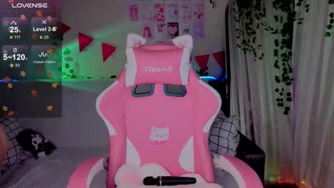 Monika online show from 12/20/25, 06:31