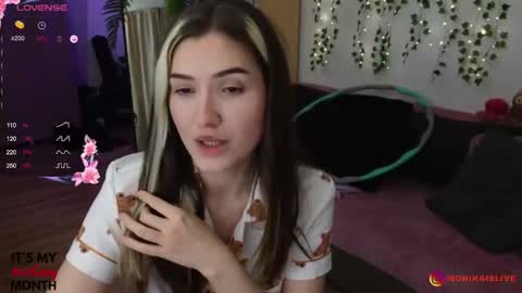 Monika online show from 09/15/25, 01:05