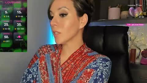 Monilee online show from 09/09/25, 08:14