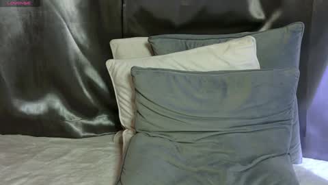 Ask me online show from 02/01/25, 04:00