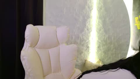 Ask me online show from 11/21/25, 06:23