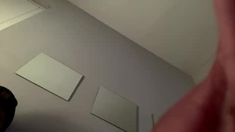 Moniquelalatina online show from 04/06/26, 05:41