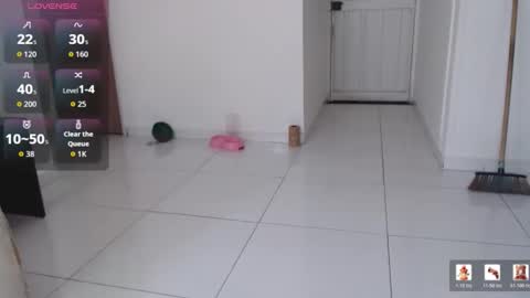 Snapshot of monkey_uchiha77 chatting on 02/23/26, 07:55 simon dice online show from 02/23/26, 07:55