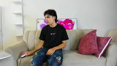 monky_0002 online show from 04/02/26, 01:42