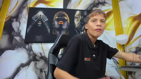 mono_blonde online show from 06/18/26, 11:36