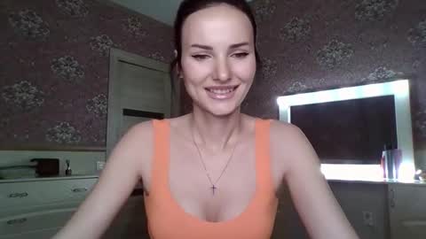 monparis_dream online show from 10/22/25, 01:55