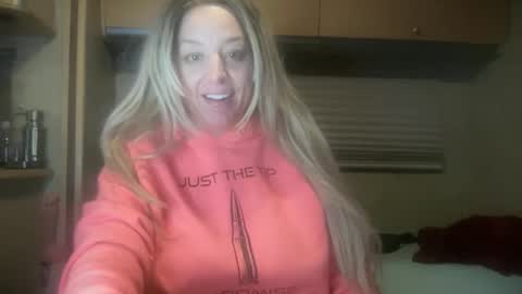 Monroe online show from 12/17/25, 02:39