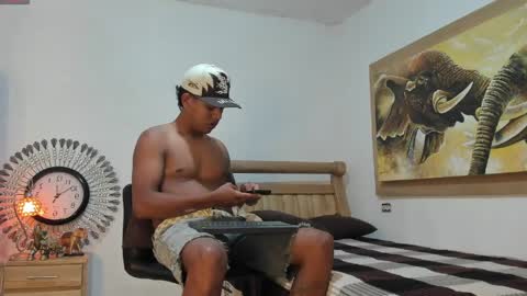 monsoon_the_best online show from 05/10/26, 03:01