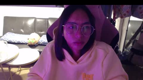 ELYSE A SIMPLE GIRL online show from 12/12/24, 06:21