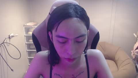 ELYSE A SIMPLE GIRL online show from 01/22/25, 10:40