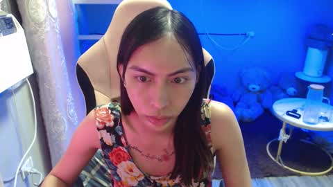 ELYSE A SIMPLE GIRL online show from 10/04/25, 10:02