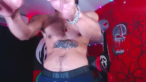 Snapshot of monsterdominationx chatting on 10/17/25, 01:25 Xavier Rodriguez online show from 10/17/25, 01:25