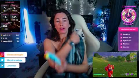 Snapshot of monstrumologist chatting on 01/22/25, 04:02 Lydia Mooney online show from 01/22/25, 04:02