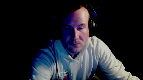 Kingalby817 online show from 01/02/25, 03:15