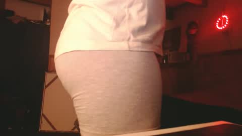 Kingalby817 online show from 02/24/25, 09:10