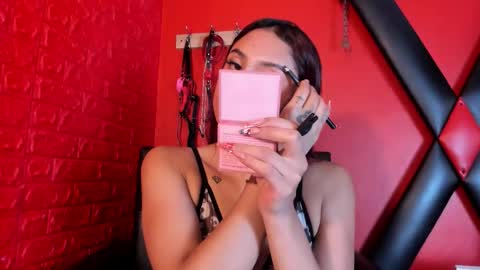 Monttserratt online show from 11/06/25, 08:10