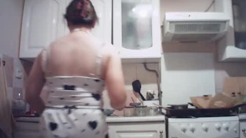 moodiemira online show from 09/20/25, 08:21