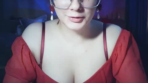 moodiemira online show from 02/12/26, 01:39