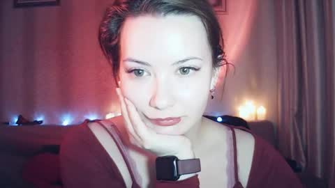 moodiemira online show from 02/15/26, 06:26