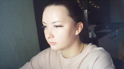 moodiemira online show from 03/14/26, 03:50