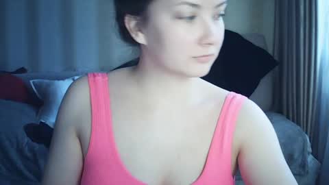 moodiemira online show from 04/02/26, 01:53