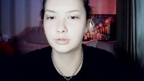 Snapshot of moodiemira chatting on 06/20/26, 05:49 moodiemira online show from 06/20/26, 05:49