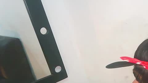 moon_0711 online show from 11/25/25, 06:02