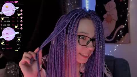 Roxy online show from 09/18/25, 09:17