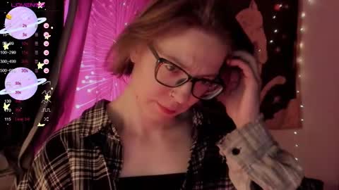 Roxy online show from 11/22/25, 07:13