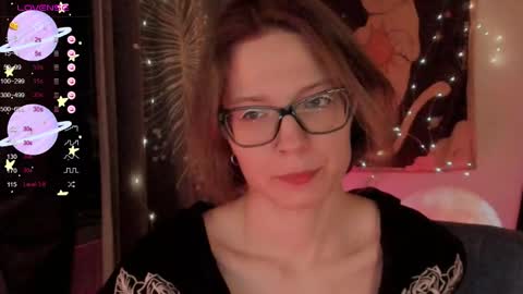 Roxy online show from 12/04/25, 07:44