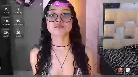 moon_and_fire_ online show from 03/21/26, 06:18