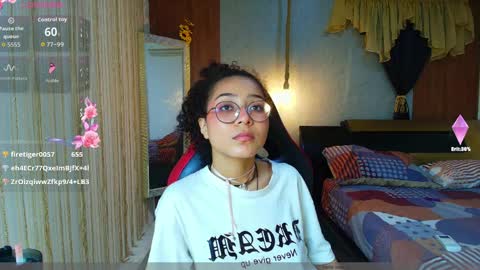 moon_and_fire_ online show from 04/09/26, 06:19