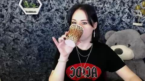 Diana online show from 03/23/26, 06:17