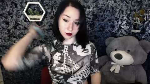 Diana online show from 03/25/26, 08:31